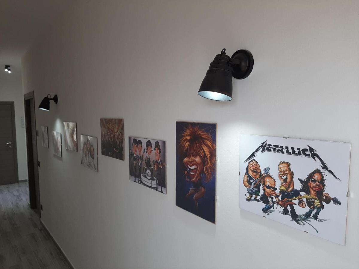 The Home Of Music Stars Catania Luaran gambar