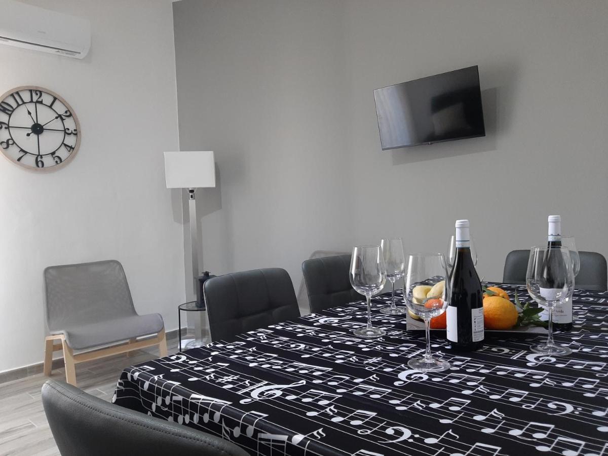 The Home Of Music Stars Catania Luaran gambar